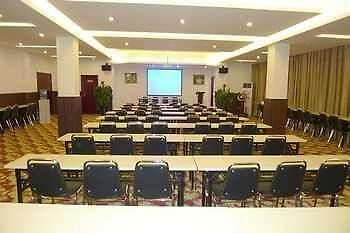 Zhengzhou Youna Hotel Huaihe Road Exteriör bild